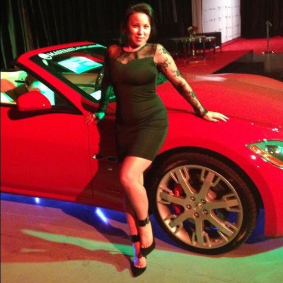 Kardashian Kollection Dress - Picture 2 of 3